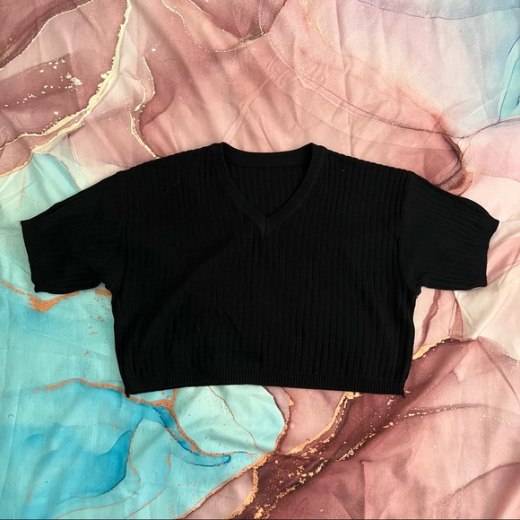 Cropped Shirt - Picture 5 of 6